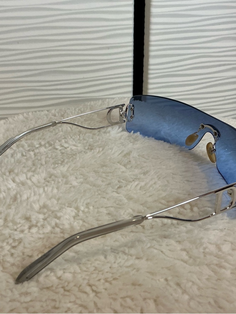 Dior Women's Blue Rimless Shield Sunglasses - Picture 7 of 8